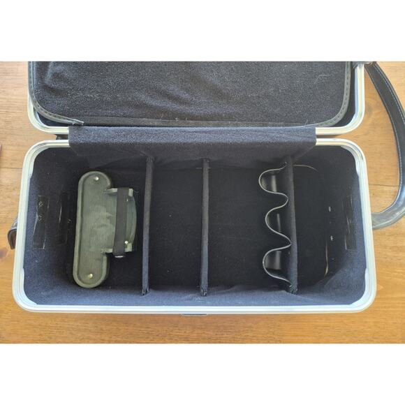 Unbranded Large Black Hard Shell Vintage Leather Camera Case with Shoulder Strap - Picture 7 of 10